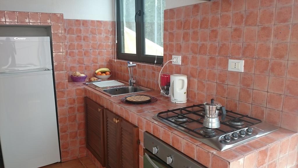 Ferienwohnung Il Moro Geremèas Zimmer foto